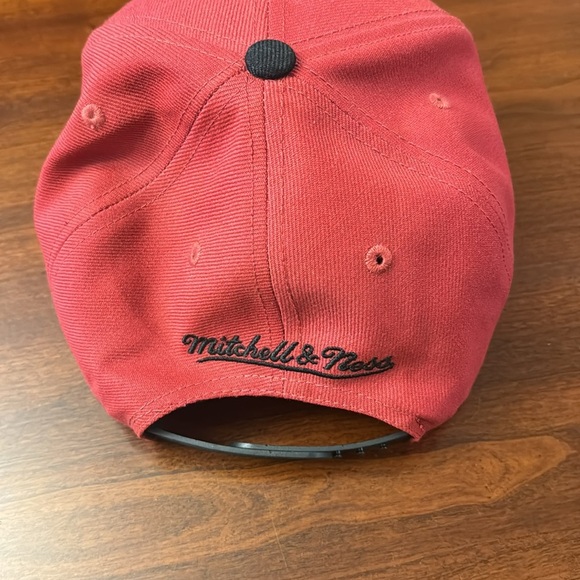 Mitchell &‎ Ness Miami Heat Snap Back - Picture 6 of 10